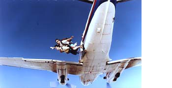 4/16/96 Colour 0232 Tandem Skydiving in Turks & Caicos Islands cd 0232 13 Photo CD
