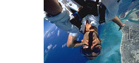 cd232_20_h.GIF 4/16/96  Colour 0232 Tandem Skydiving in Turks & Caicos Islands cd 0232 20 Photo CD
